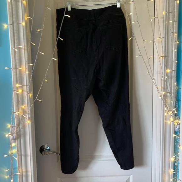 TORRID black jeggings - Picture 4 of 4